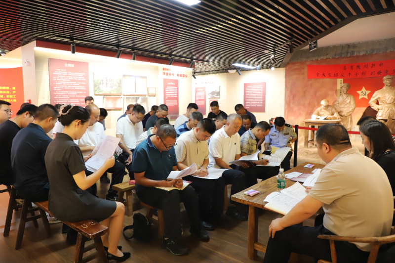 红色调解巧解千千结